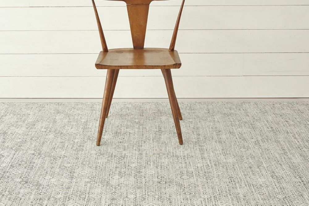 チルウィッチのラグ モザイク ホワイトブラック 北欧柄