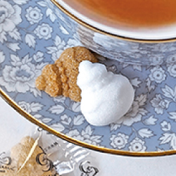 フランスの伝統菓子ルリジューズの価値をした角砂糖