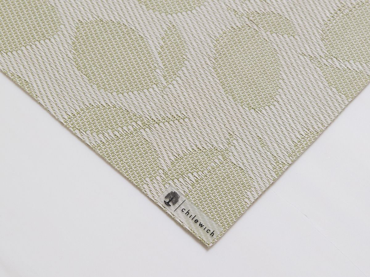 チルウィッチ　ランチョンマット　スプラウト色　2026年新作　レモンリーブス スプラウト色