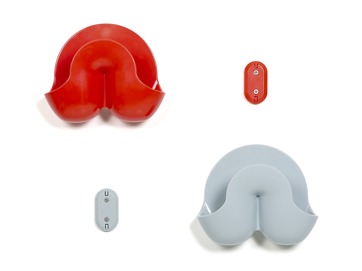 取付が簡単なウォールシェルフ