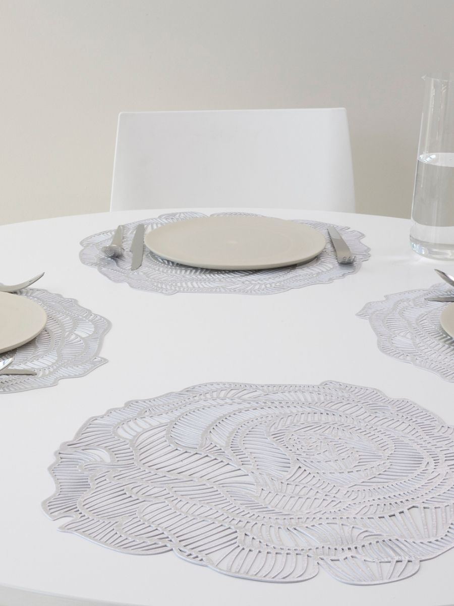 チルウィッチのランチョンマット・ローズ柄