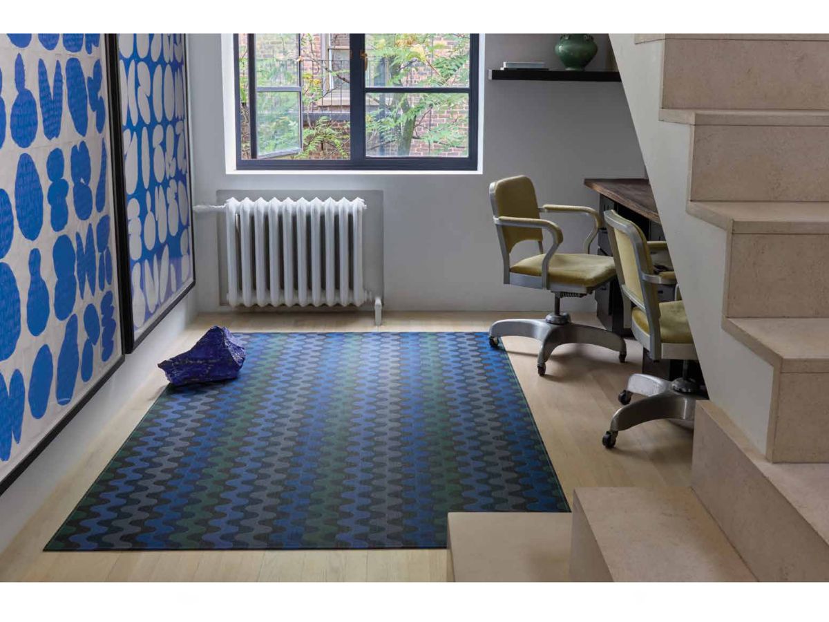 チルウィッチ 2026年春の新作 デューン柄　レーズン色 ラグ