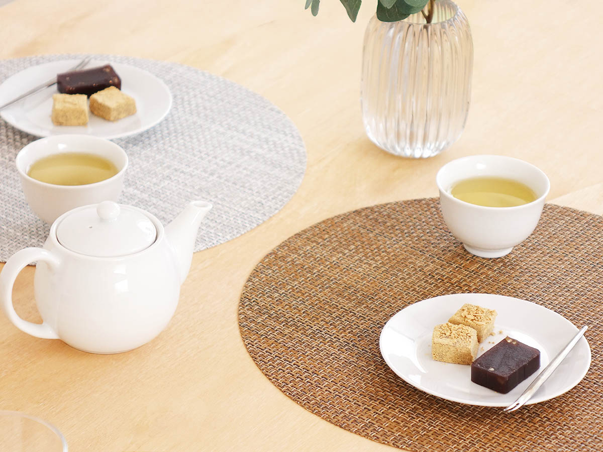 円形ランチョンマット　ティータイム　緑茶　和菓子　チルウィッチ