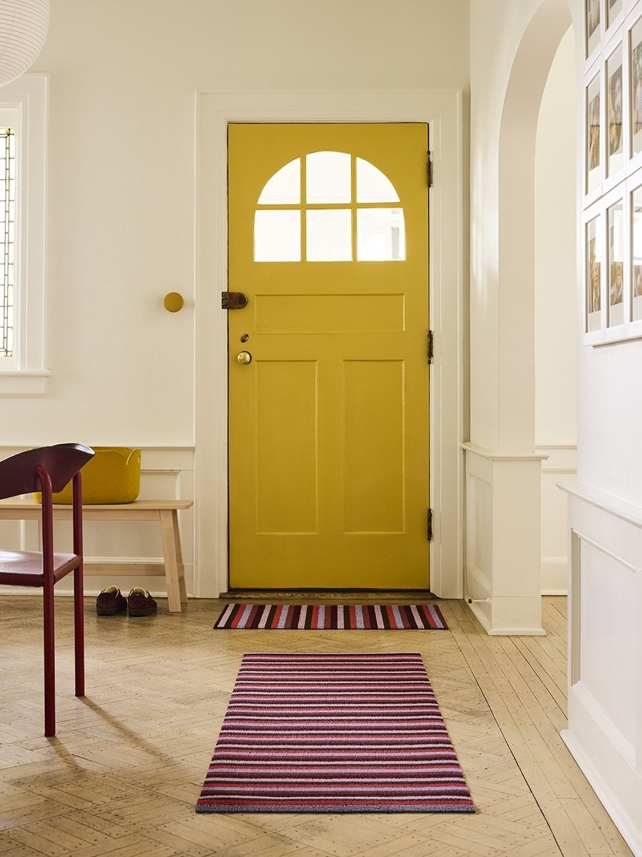 チルウィッチキッチンマットのコーディネート イーブンストライプ ベリー