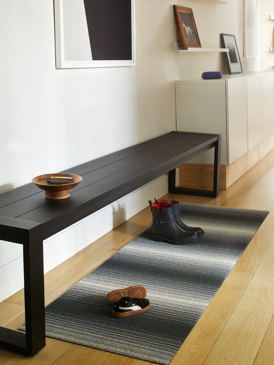 チルウィッチキッチンマットのコーディネート フェード ストーン ブラックホワイト