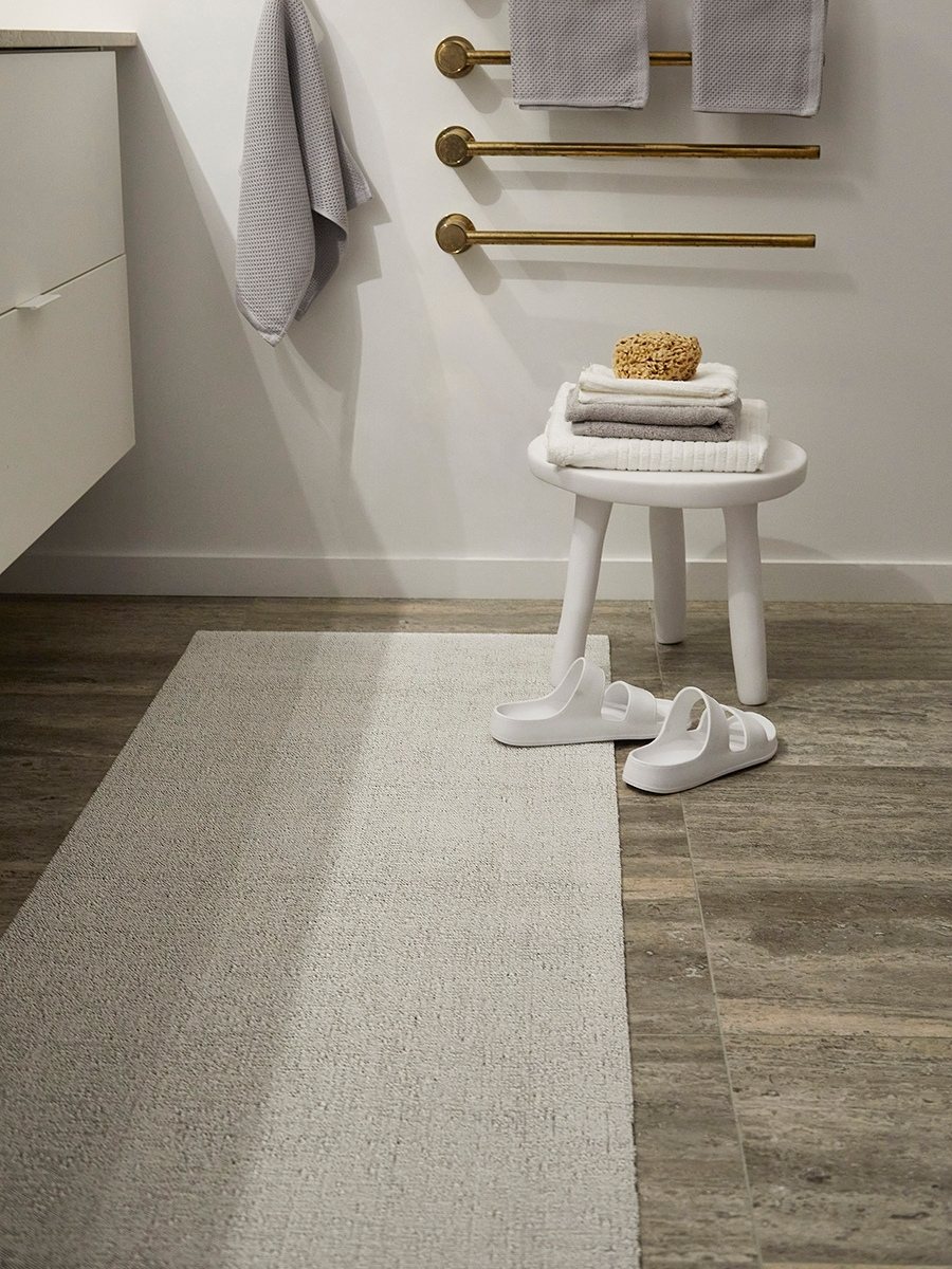 チルウィッチキッチンマットのコーディネート ソリッド スノー