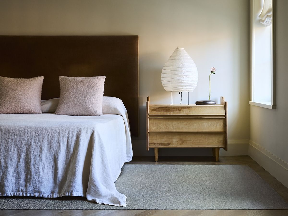 チルウィッチのラグ モアレ マイカ色 