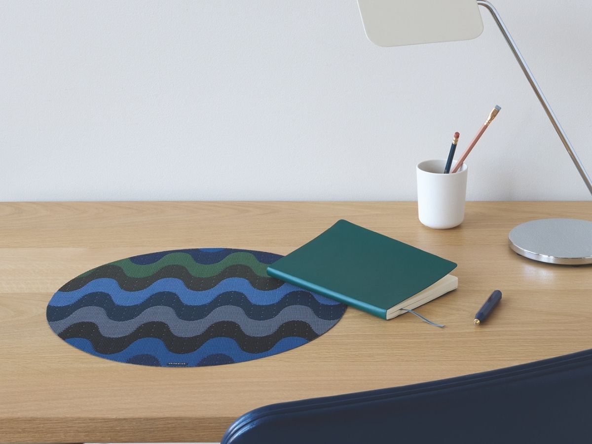 2026春夏の新作 チルウィッチのランチョンマット ウイグル ブルー ディープシー色