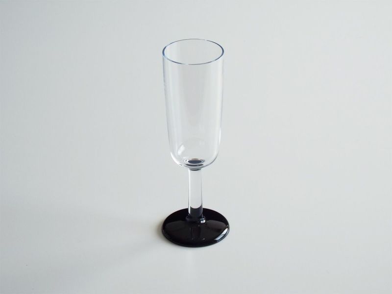 割れない 倒れないシャンパングラス｜マークニューソン公式通販