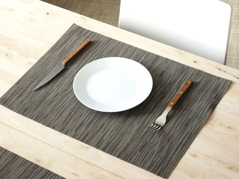 チルウィッチ ランチョンマット バンブー｜チャコールグレイの不均一な