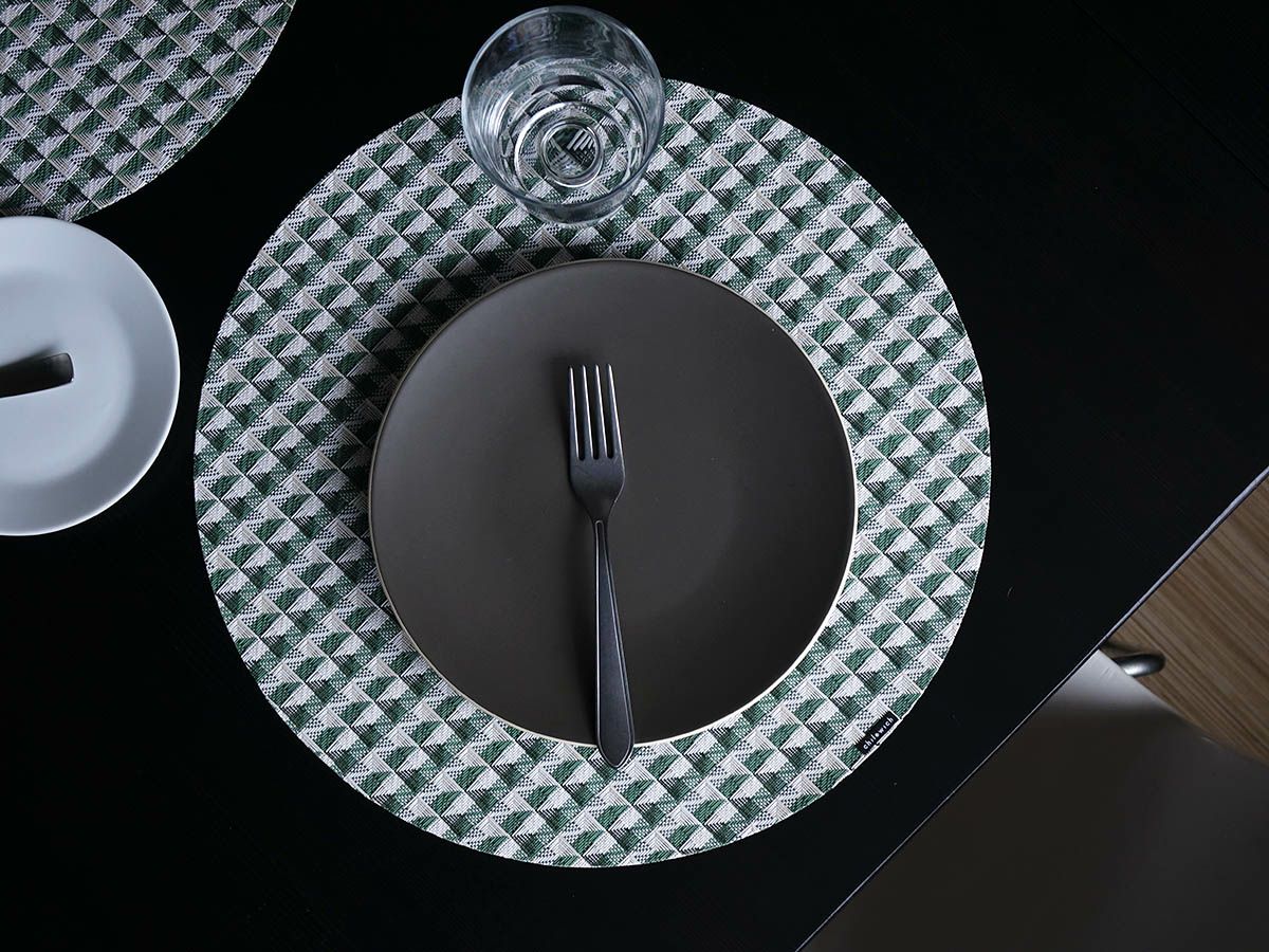 チルウィッチのランチョンマット Crane柄 タイム色